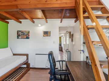 Duplex 3 ambientes venta Villa Luzuriaga Apto Cred