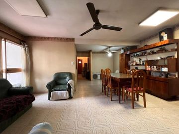 DEPARTAMENTO 5 AMB, APTO CREDIT0