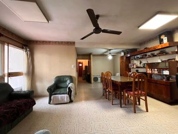 DEPARTAMENTO 5 AMB, APTO CREDIT0