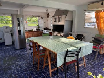 VENTA GALPON CON DEPARTAMENTOS LANUS OESTE