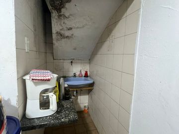 Local Comercial Venta sobre Av. Hipólito Yrigoyen