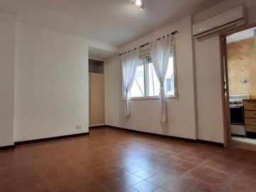 VENTA MONOAMBIENTE EN VILLA CRESPO