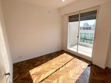 3 Amb. Remodelado con Balcón Terraza en Belgrano