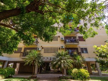Venta departamento 4 amb - Con Balcón y Cochera
