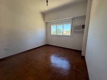 VENTA PH 4 AMBIENTES VILLA ADELINA