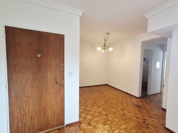 VENTA DE DEPARTAMENTO 2 AMBIENTES EN VICENTE LOPEZ