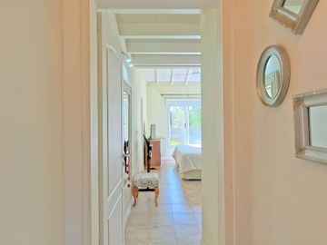CASA EN VENTA 3 DORMITORIOS CON PILETA B.CERRADO