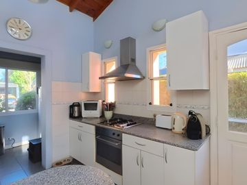 CASA EN VENTA 3 DORMITORIOS CON PILETA B.CERRADO
