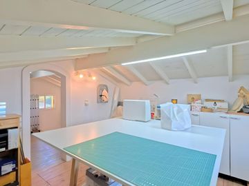 CASA EN VENTA 3 DORMITORIOS CON PILETA B.CERRADO