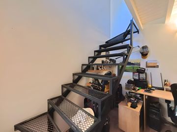 CASA EN VENTA 3 DORMITORIOS CON PILETA B.CERRADO