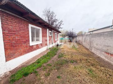 VENTA CASA 1 DORM EN B° BUDEN DE PLOTTIER - NQN -
