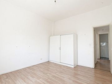 VENTA 3 AMBIENTES APTO CREDITO FLORES