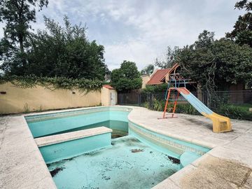 UNICA - CASA QUINCHO Y PILETA EN VENTA - MATILDE
