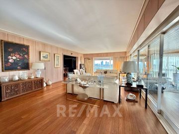 Venta Torre Palermo Pileta 2 cocheras vista al río