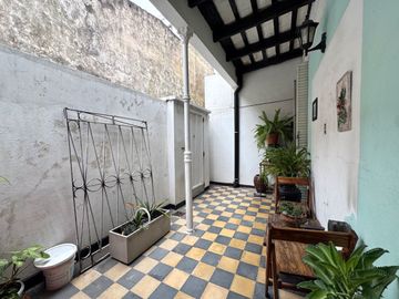 VENTA PH 3 AMBIENTES CON PATIO EN LINIERS