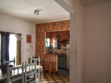VENTA PH 3 AMBIENTES CON PATIO EN LINIERS