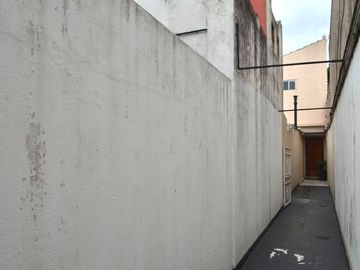 VENTA PH 3 AMBIENTES CON PATIO EN LINIERS