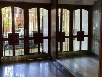 VENTA DEPTO 2 AMB VILLA CRESPO PATIO PLANTA BAJA
