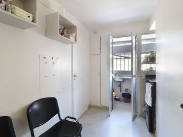 Departamento 6 ambientes en Venta Belgrano