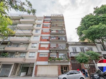 Venta depto 5 amb c/dep. y coche. amplio V. Crespo