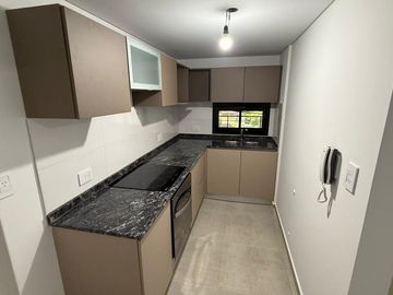 VENTA DEPARTAMENTO 2 DORMITORIOS PATIO A ESTRENAR