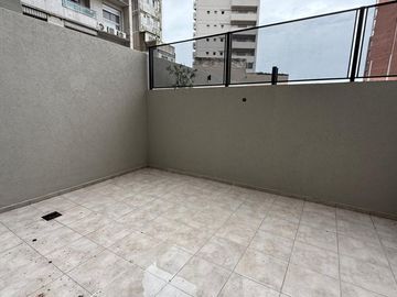 VENTA DEPARTAMENTO 2 DORMITORIOS PATIO A ESTRENAR