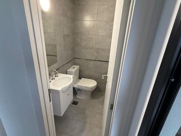 VENTA DEPARTAMENTO 2 DORMITORIOS PATIO A ESTRENAR