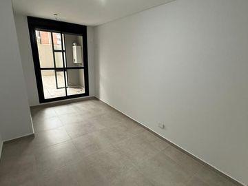 VENTA DEPARTAMENTO 2 DORMITORIOS PATIO A ESTRENAR