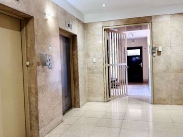 VENTA OFICINA ALSINA