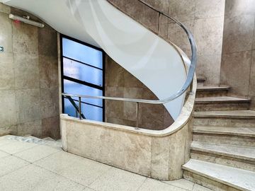 VENTA OFICINA ALSINA