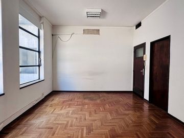 VENTA OFICINA ALSINA
