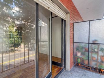 VENTA 3 AMBIENTES- DEPENDENCIA Y BALCÓN CABALLITO