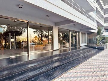 DEPARTAMENTO de 4 AMBIENTES en VENTA BOUQUET