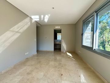 DEPARTAMENTO de 4 AMBIENTES en VENTA BOUQUET