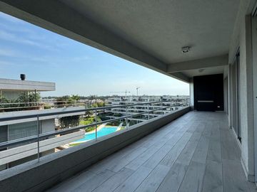 DEPARTAMENTO de 4 AMBIENTES en VENTA BOUQUET