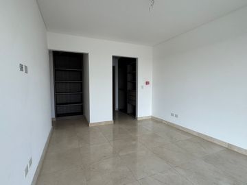 DEPARTAMENTO de 4 AMBIENTES en VENTA BOUQUET