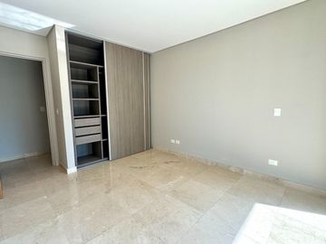DEPARTAMENTO de 4 AMBIENTES en VENTA BOUQUET