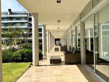 DEPARTAMENTO de 4 AMBIENTES en VENTA BOUQUET