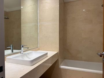 DEPARTAMENTO de 4 AMBIENTES en VENTA BOUQUET