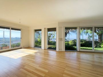 PENTHOUSE Dúplex con Jardín y Vista al río - NUÑEZ