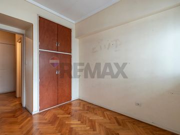 Venta departamento con balcón 4 amb. en Olivos