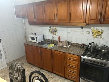 OPORTUNIDAD VENTA CASA 5 AMBIENTES COCHERA TERRAZA