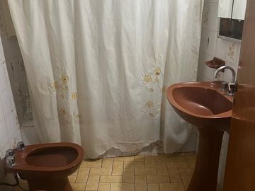 OPORTUNIDAD VENTA CASA 5 AMBIENTES COCHERA TERRAZA