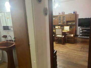 OPORTUNIDAD VENTA CASA 5 AMBIENTES COCHERA TERRAZA