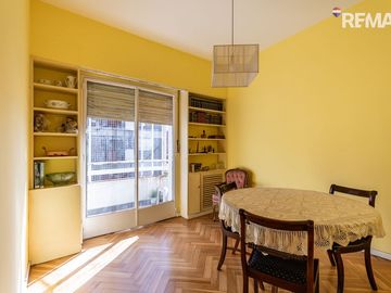 VENTA DEPTO 2 AMB CON BALCON CORRIDO