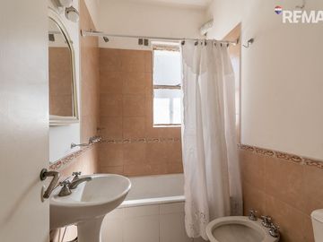 VENTA DEPTO 2 AMB CON BALCON CORRIDO