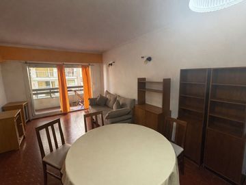 VENTA DEPARTAMENTO 2 AMBIENTES BALCON BAULERA FTE