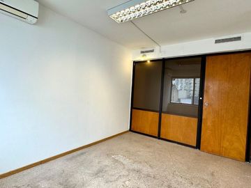 Oficina 240m2 Venta- Microcentro - 2 cocheras