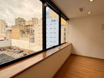 Oficina 240m2 Venta- Microcentro - 2 cocheras