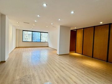 Oficina 240m2 Venta- Microcentro - 2 cocheras